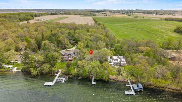 W1834 Sandstone Avenue, Green Lake, WI 54941