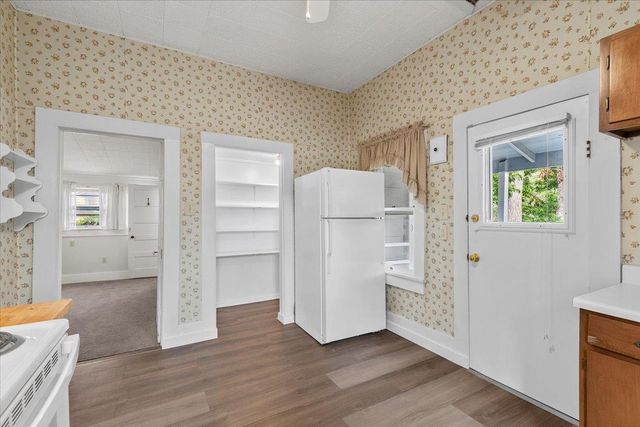 207 Hudgins ST, Smithville, TX 78957