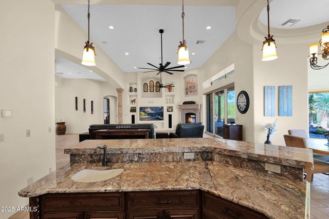 34023 N 2ND Lane, Phoenix, AZ 85085