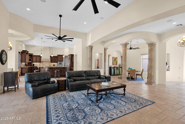 34023 N 2ND Lane, Phoenix, AZ 85085