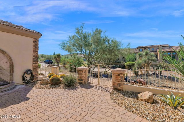 34023 N 2ND Lane, Phoenix, AZ 85085