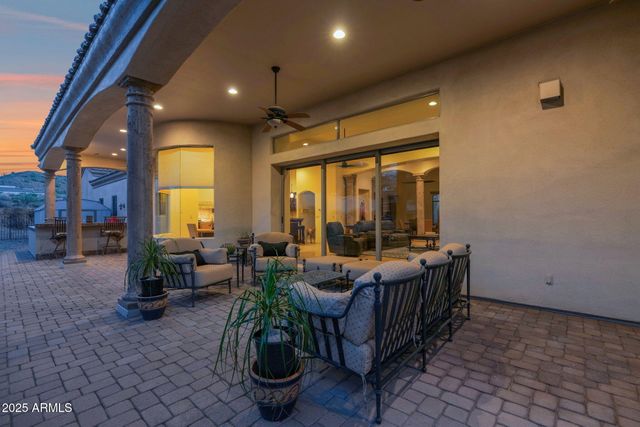 34023 N 2ND Lane, Phoenix, AZ 85085