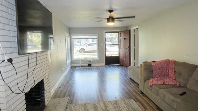 1021 MCNAMEE STREET, Leesburg, FL 34748