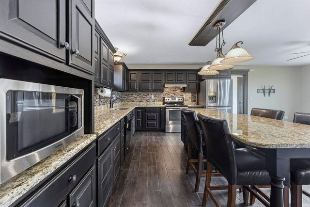 4160 W Shore Drive, Bremen, IN 46506