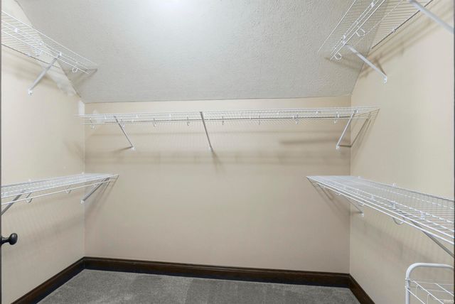 4160 W Shore Drive, Bremen, IN 46506