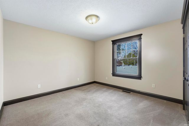 4160 W Shore Drive, Bremen, IN 46506