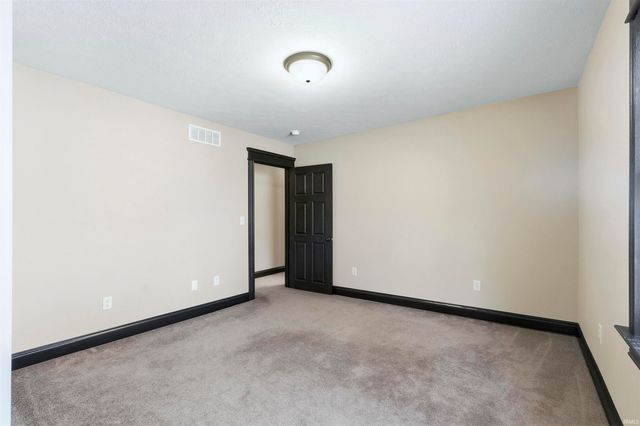 4160 W Shore Drive, Bremen, IN 46506