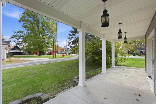 4160 W Shore Drive, Bremen, IN 46506