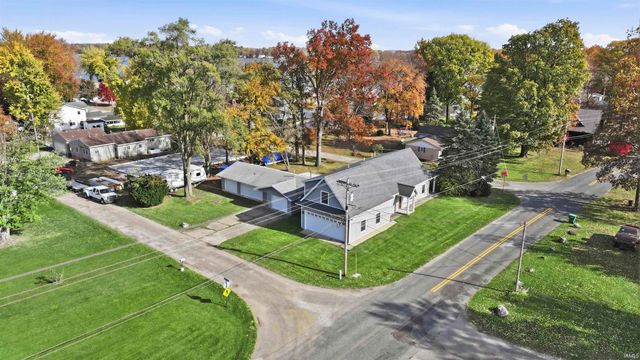 4160 W Shore Drive, Bremen, IN 46506