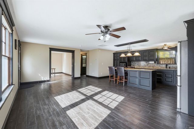 4160 W Shore Drive, Bremen, IN 46506