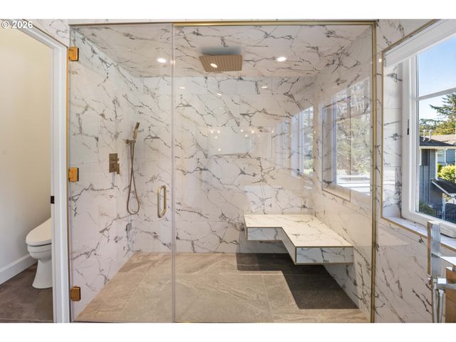3232 SUNSET Blvd, Seaside, OR 97138