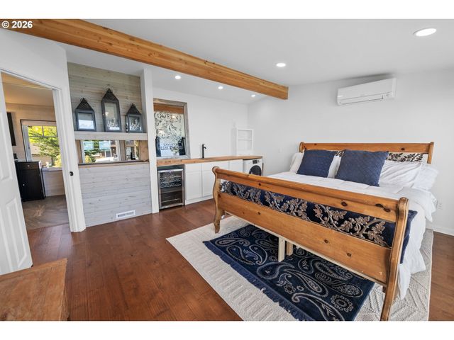 3232 SUNSET Blvd, Seaside, OR 97138