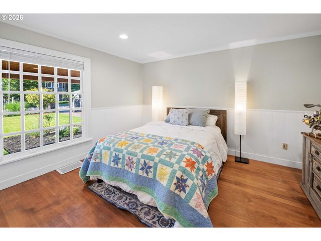 3232 SUNSET Blvd, Seaside, OR 97138