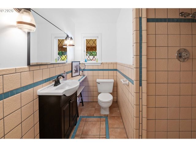 3232 SUNSET Blvd, Seaside, OR 97138