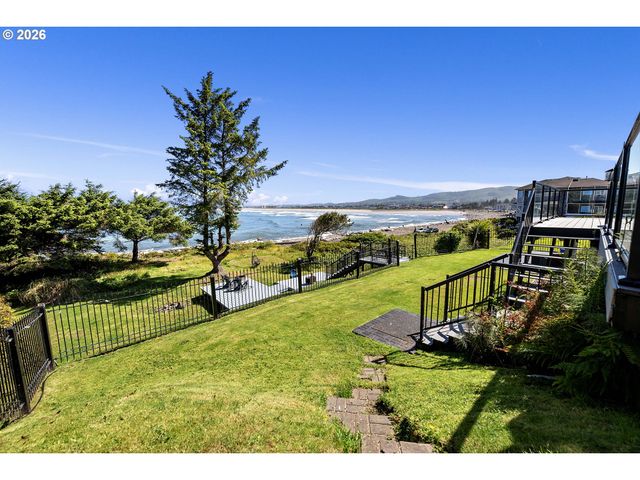 3232 SUNSET Blvd, Seaside, OR 97138