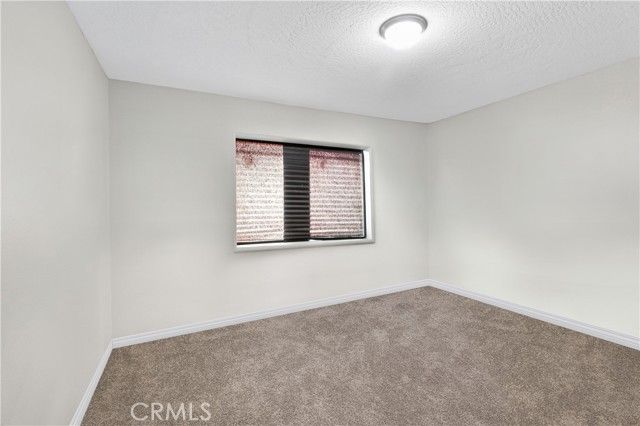 20726 Nisqually Road, Apple Valley, CA 92308