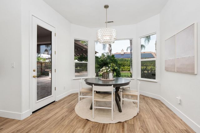 635 W Quincy Avenue, Clovis, CA 93619