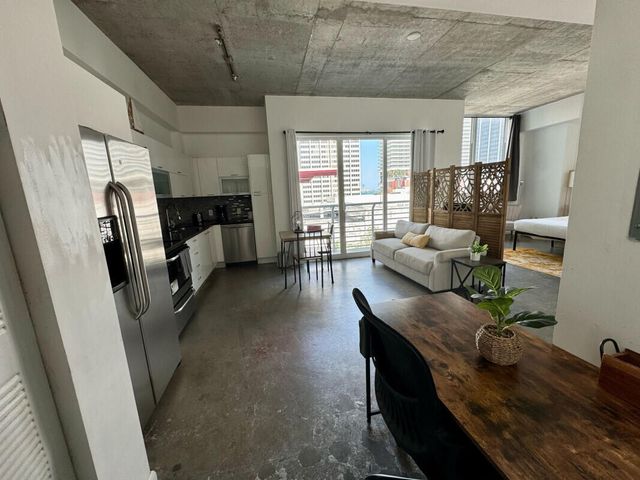 133 NE 2nd Avenue 810, Miami, FL 33132