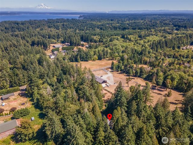 7813 Johnson Point Road NE, Olympia, WA 98516