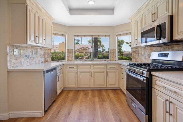 44210 Mariposa Court, La Quinta, CA 92253