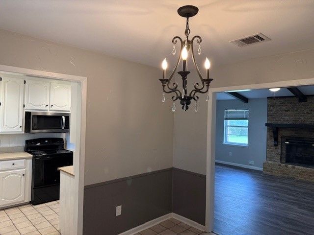 132 Crockett Lane, Hewitt, TX 76643