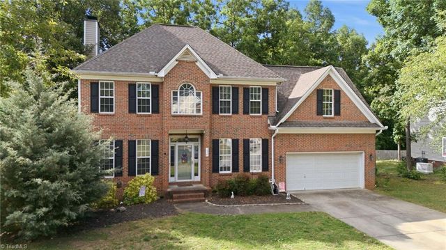 1914 Treyburn Lane, High Point, NC 27265