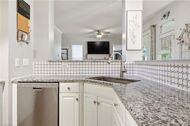 1914 Treyburn Lane, High Point, NC 27265