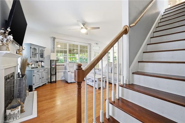 1914 Treyburn Lane, High Point, NC 27265