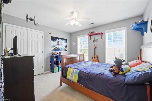 1914 Treyburn Lane, High Point, NC 27265