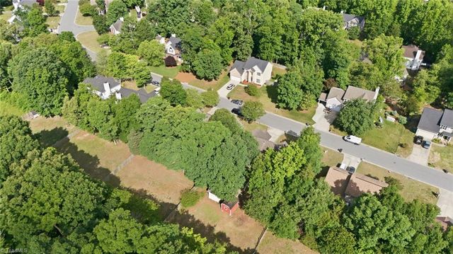 1914 Treyburn Lane, High Point, NC 27265
