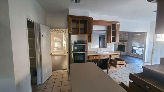 2309 St Patrick Lane, Deer Park, TX 77536