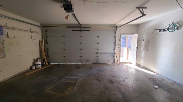 2309 St Patrick Lane, Deer Park, TX 77536