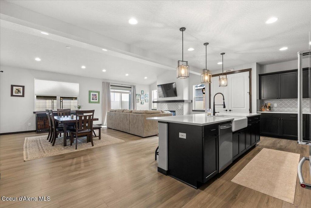 3172 N CYPRUS FOX LOOP, Post Falls, ID 83854