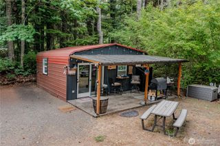 31 N Fawn Drive, Hoodsport, WA 98548