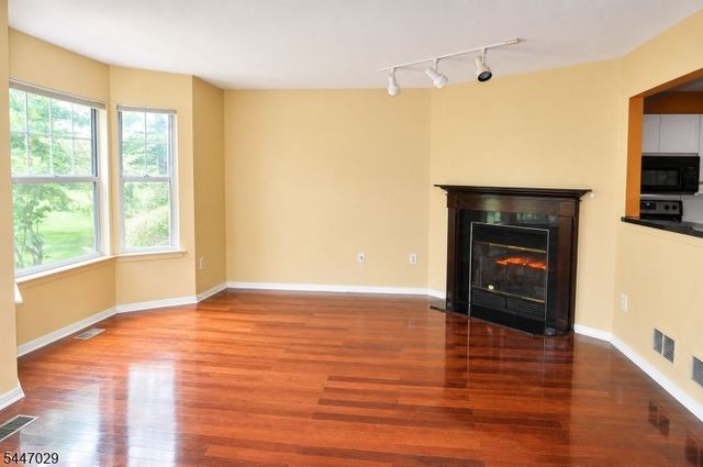 298 Greenfield Rd, Bridgewater Twp., NJ 08807