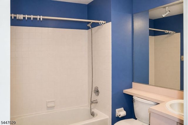 298 Greenfield Rd, Bridgewater Twp., NJ 08807