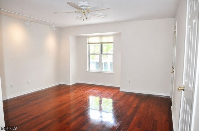 298 Greenfield Rd, Bridgewater Twp., NJ 08807