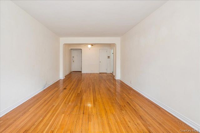 821 Bronx River Road 4D, Bronxville, NY 10708
