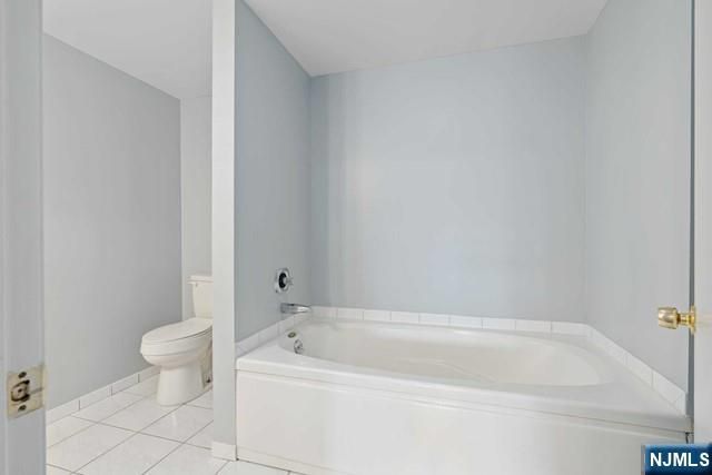 405 Williams Court 405, Edgewater, NJ 07020