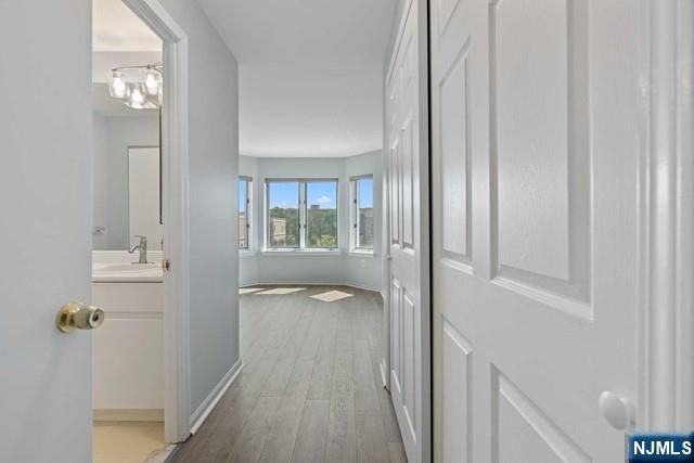 405 Williams Court 405, Edgewater, NJ 07020