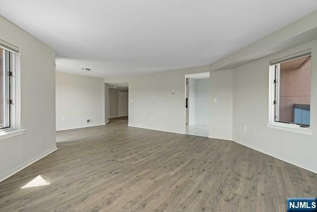 405 Williams Court 405, Edgewater, NJ 07020