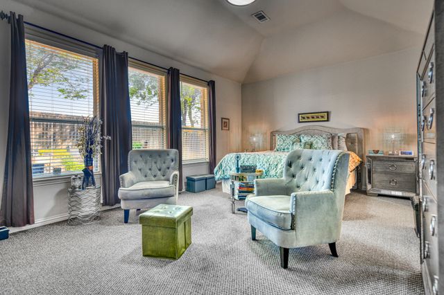 1129 Northlake Drive, Desoto, TX 75115