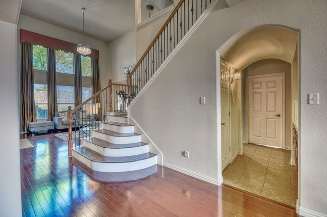 1129 Northlake Drive, Desoto, TX 75115