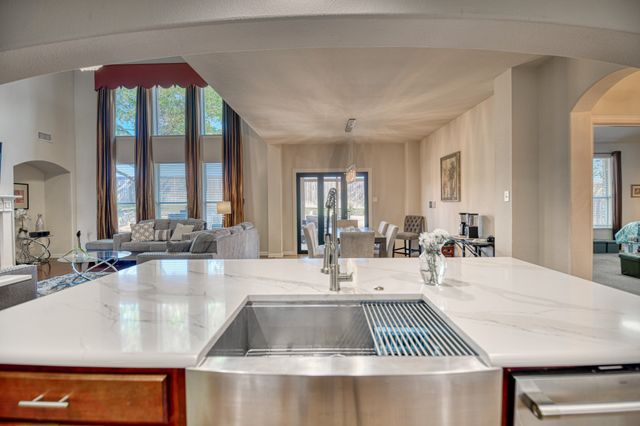 1129 Northlake Drive, Desoto, TX 75115