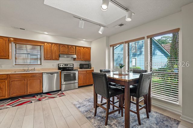 36 Wee Road 36, Hilton Head Island, SC 29926