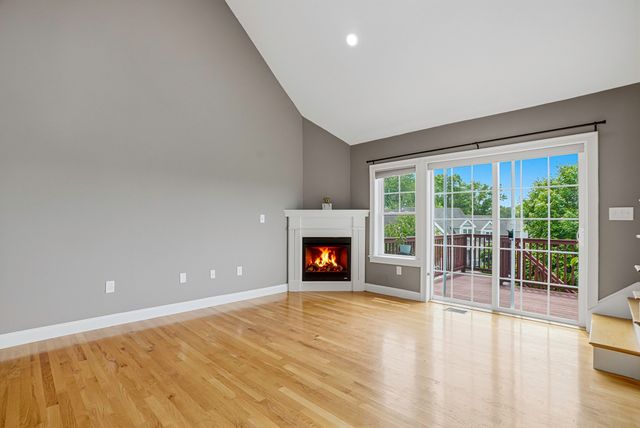 3 Woodbridge Court 3, Grafton, MA 01536