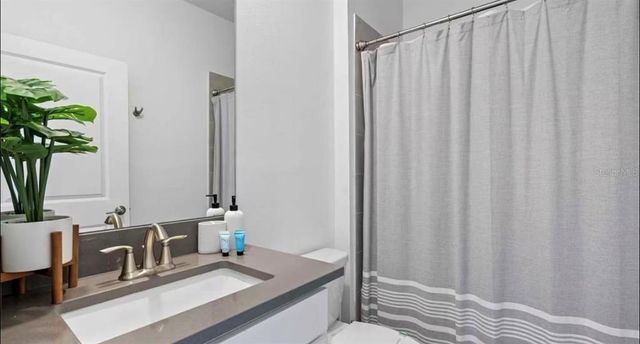 8907 PLAY THROUGH DRIVE, Davenport, FL 33896