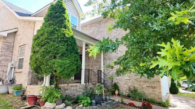 119 Sundown Dr, Antioch, TN 37013
