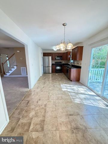 1301 ASPEN DR, Salisbury, MD 21804
