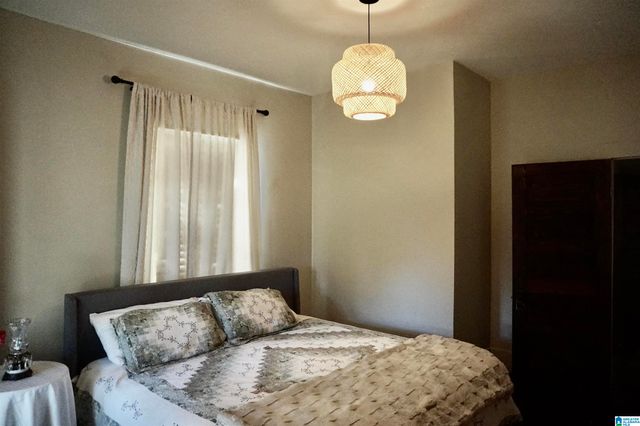 506 4TH STREET SE, Cullman, AL 35055